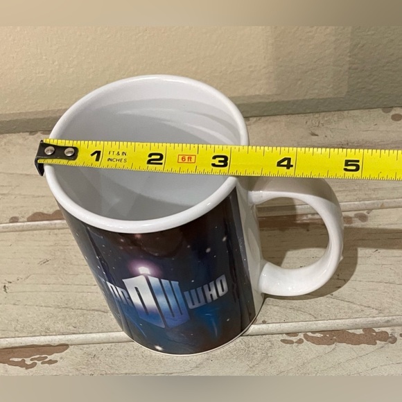 Doctor Who Eleventh Doctor Matt Smith Mug - Picture 7 of 7